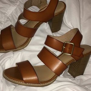Sandal Heels